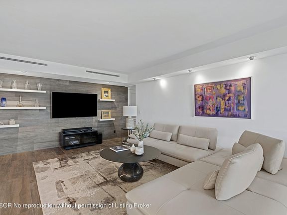 4th image of 2778 S Ocean Blvd