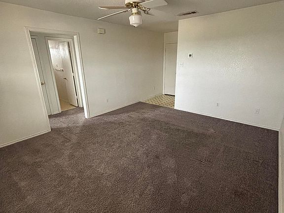2nd image of 3402 Zephyr Rd APT A
