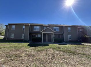 806 Shepherd St APT 14, Fort Scott, KS 66701