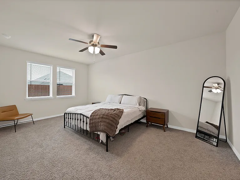 9720 Lariat Dr — Photo 10