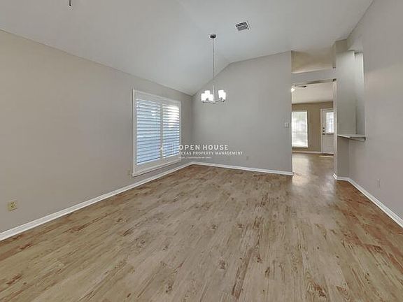 4th image of 12203 Canterhurst Way