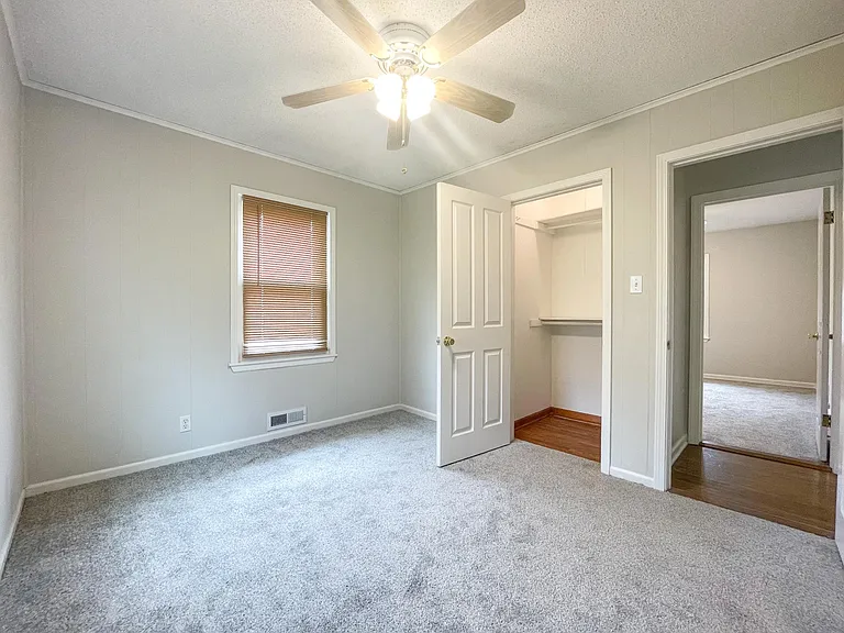 405 Hawthorne St — Photo 14