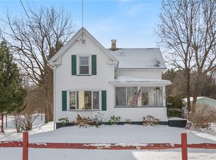 2166 Ridge Rd, Ontario, NY 14519