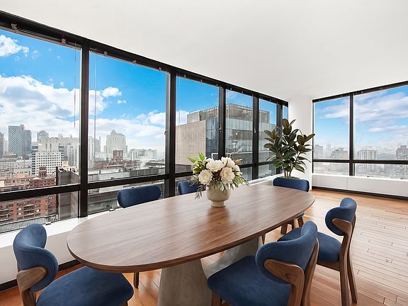 2nd image of 420 E 61st St APT 16B