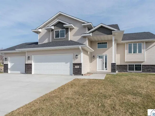 108 Ella Ct, Mankato, MN 56001