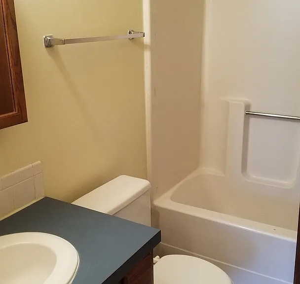 3266-3268 E Longfellow Ct — Photo 8