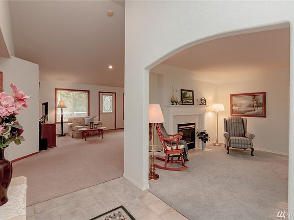 4th image of 5419 24th Ave NE