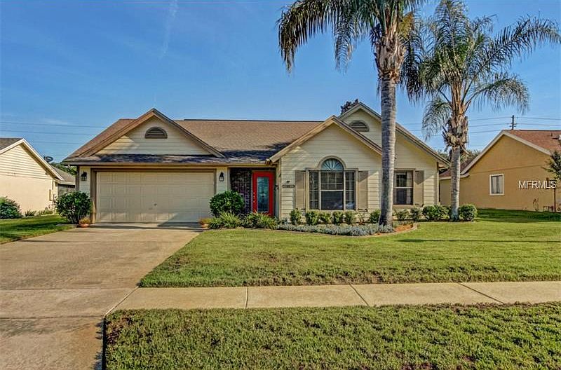 1st image of 494 Autumn Oaks Pl