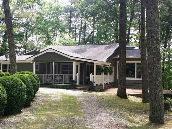 138 Belladonna Dr, Cashiers, NC 28717