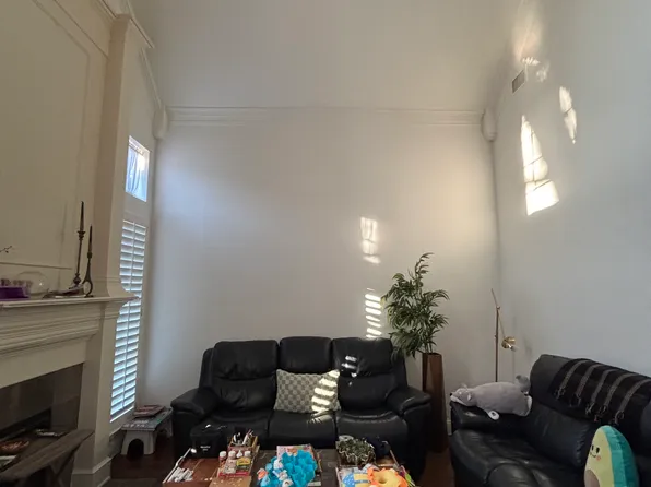 8648 Cherry Hill Dr, Dallas, TX 75243