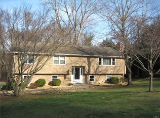 88 Swendsen Dr, Monroe, CT 06468