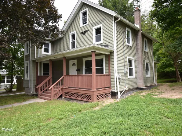 117 Prospect St, Hawley, PA 18428