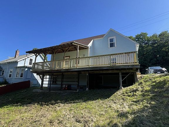 5th image of 452 Old Jay Hill Road