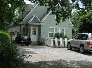 507 SE M St, Grants Pass, OR 97526