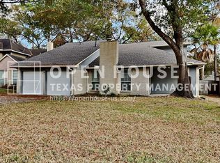 40 Rockfern Rd, Spring, TX 77380