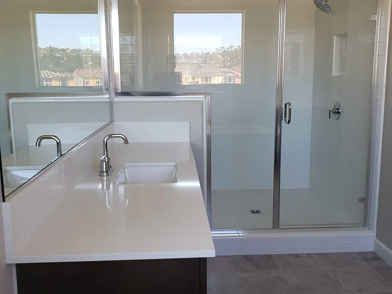 303 Creekview Ct — Photo 15