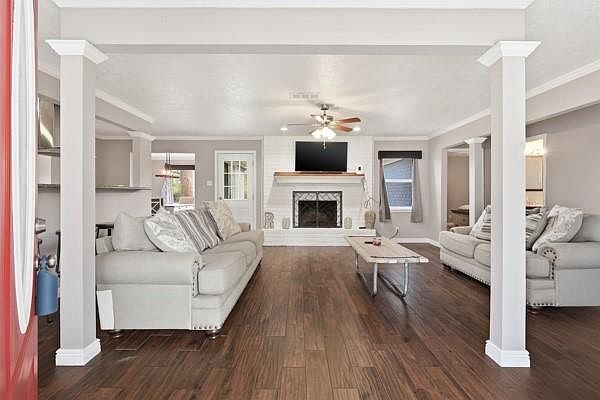 1st image of 25311 White Oak Ln