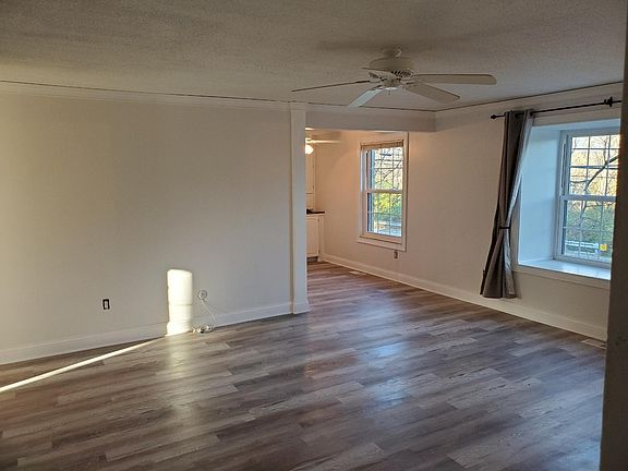 3rd image of 4811 Olentangy River Rd Unit D