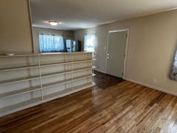 4th image of 721 Hillside St #1A