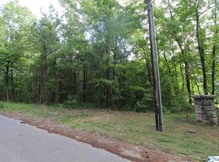 434 Jennifer Cir, Rogersville, AL 35652