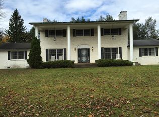 10 Arbuckle Rd., Oak Hill, WV 25901