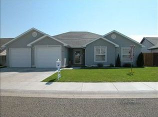 1342 Bradley St, Twin Falls, ID 83301