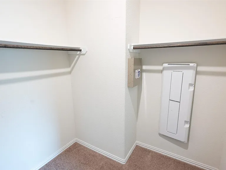 216 N Lynx Trl — Photo 41