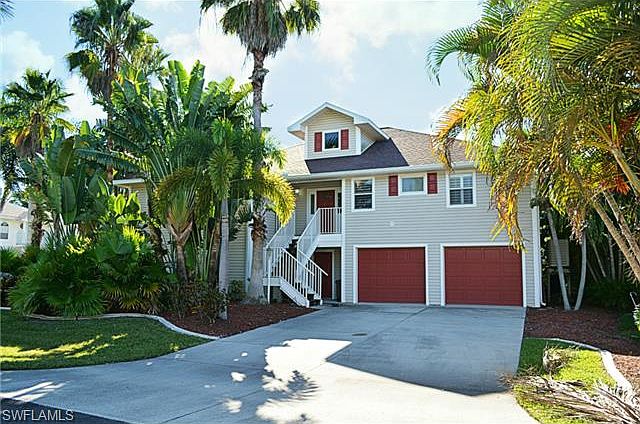 1st image of 17950 Grey Heron Ct