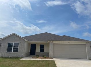 110 Im Dr, Maumelle, AR 72113