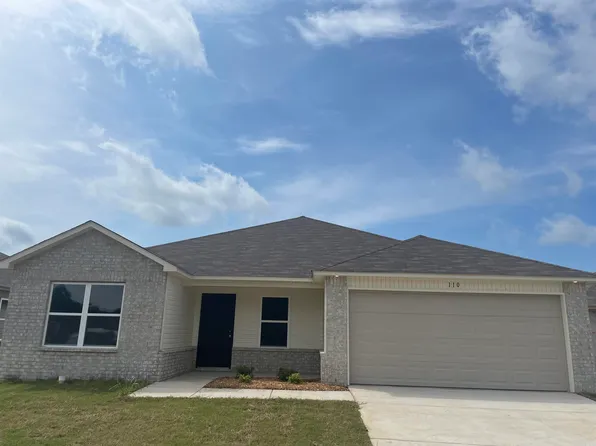 110 Im Dr, Maumelle, AR 72113