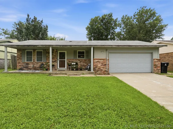 1121 W Memphis St, Broken Arrow, OK 74012