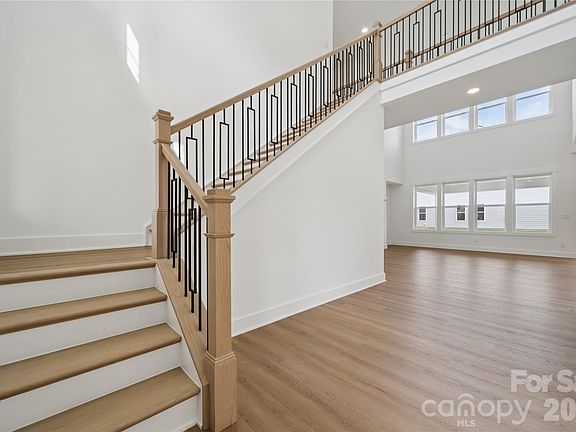 2nd image of 5428 Vernon Ridge Rd #112