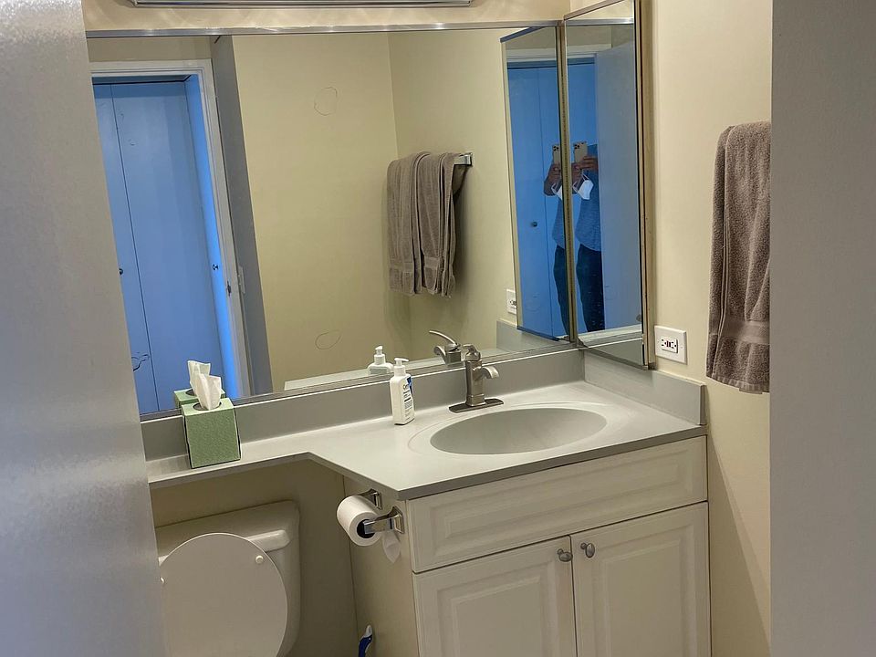 1st image of 3660 N Lake Shore Dr APT 1905
