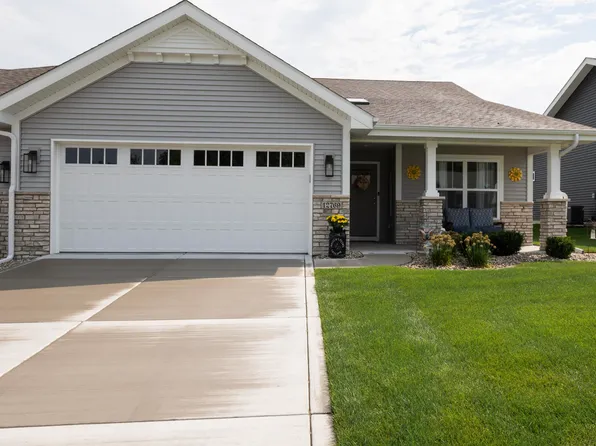 12769 Woodside Dr, Cedar Lake, IN 46303