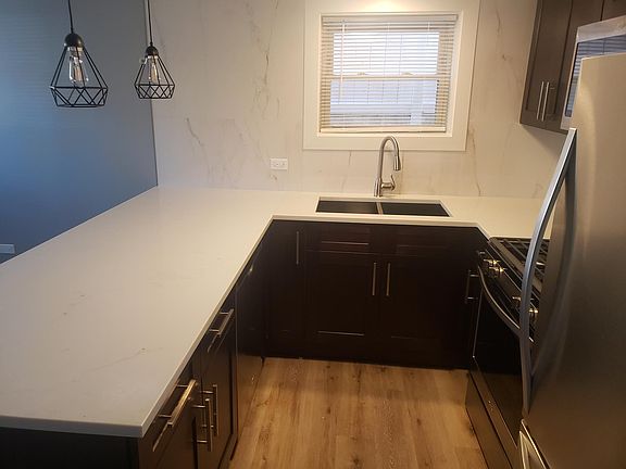 4th image of 2435 N 78th Ave #G