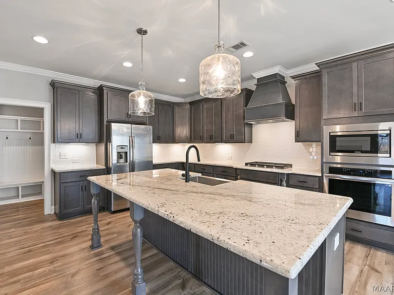 1405 Wildlife Way — Photo 11