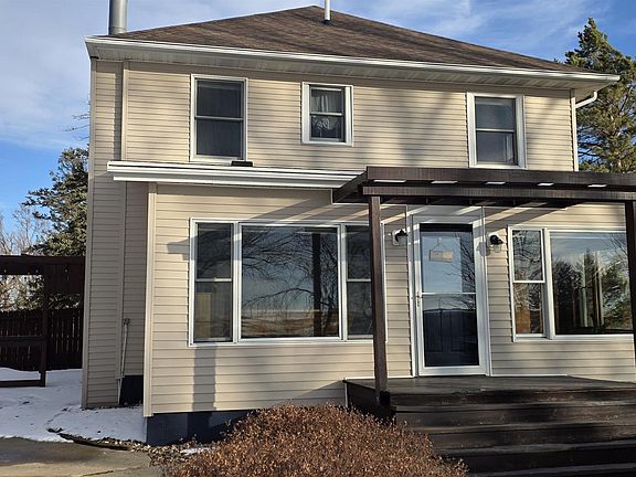 2nd image of 2543 Trenton Ave