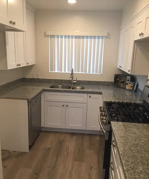 519 N Ditmar St #1 — Photo 5