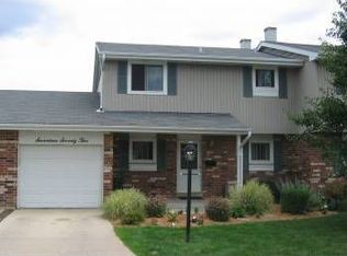 1775 Eaton Ct, Wheaton, IL 60189