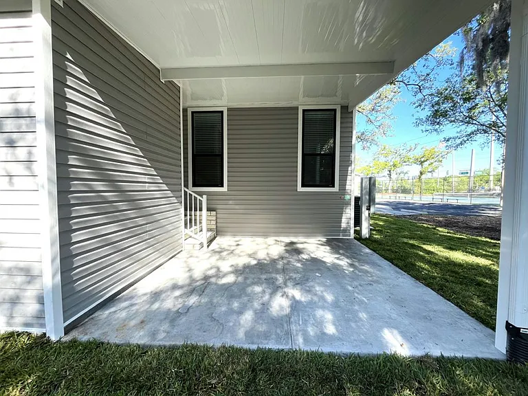 113 Hill Cir #405 — Photo 7