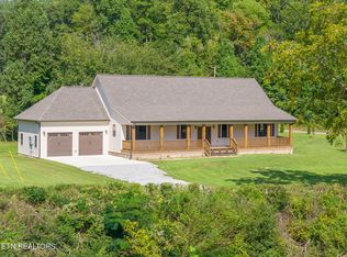 125 Old Gobey Rd, Wartburg, TN 37887