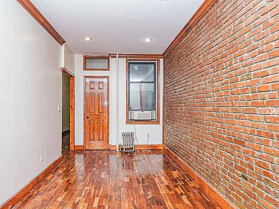 4th image of 631 Sterling Pl APT 1R