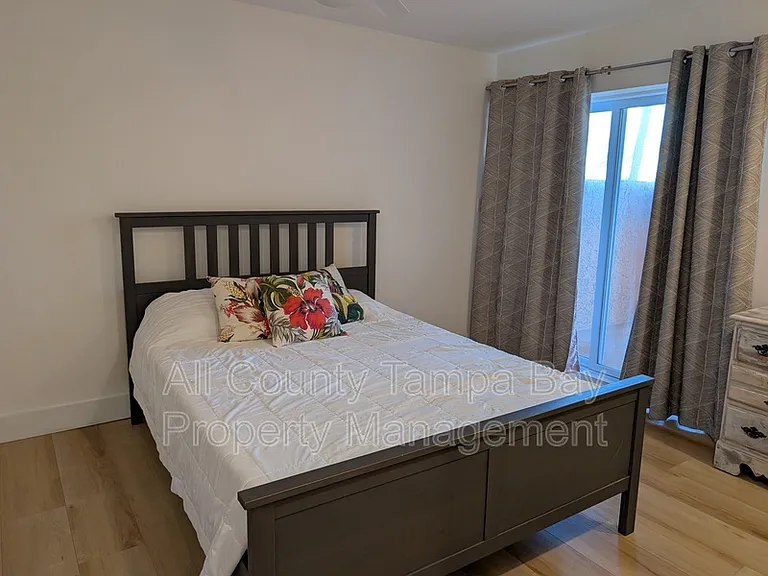 7430 Sunshine Skyway Ln S #201 — Photo 7