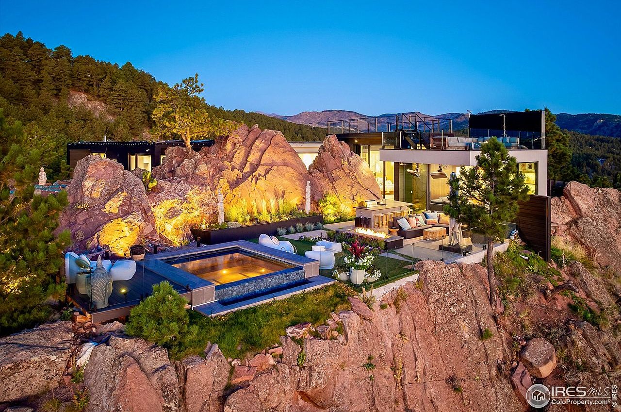 1151 Timber Ln - Photo 2