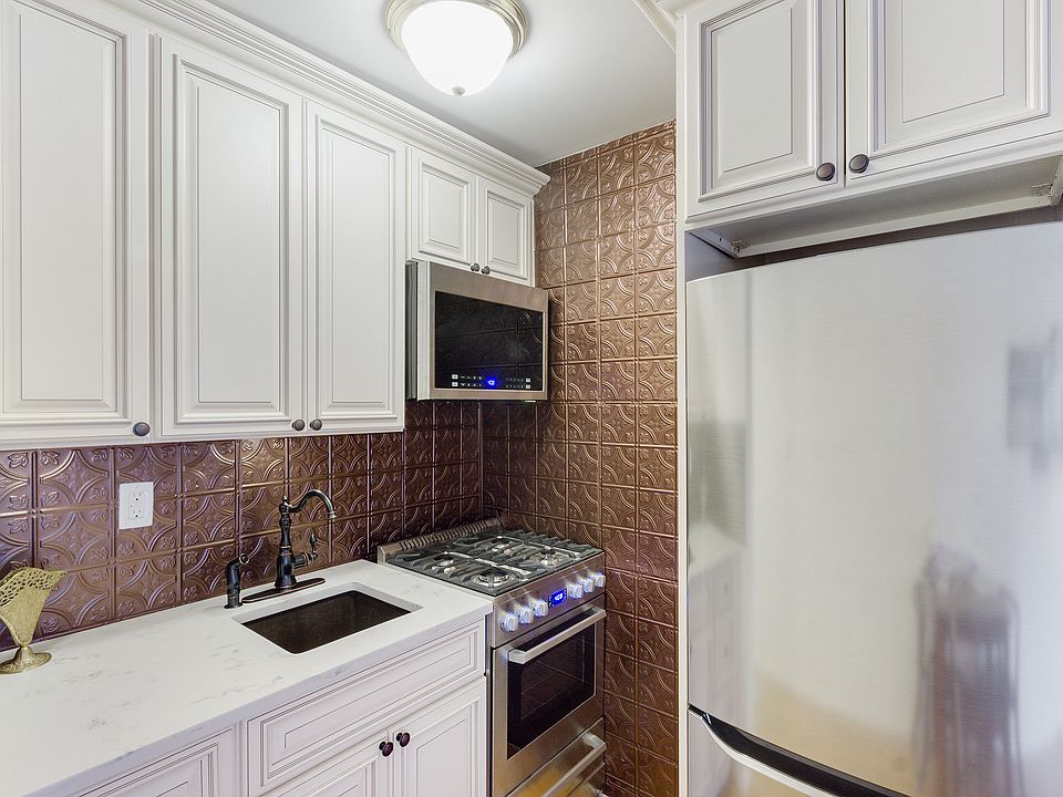 1st image of 15 Jones St #5-C