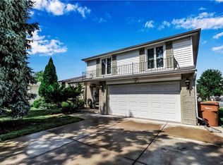 14 Denise Dr, Cheektowaga, NY 14227