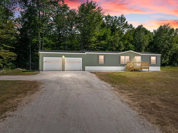 21 Harbor Road, Woodstock, ME 04219
