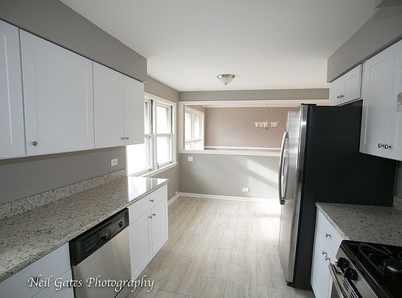 4th image of 17041 Wausau Ave