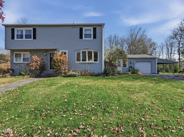25 Saint Marys Ave, Lee, MA 01238