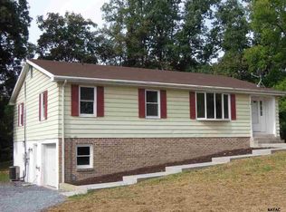 9 Jackson Rd, Gettysburg, PA 17325